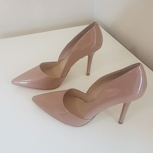 Nude heel